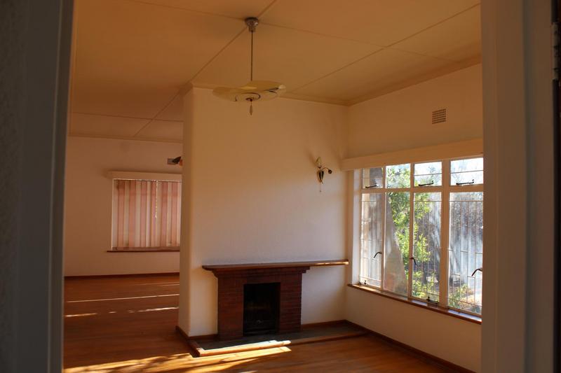 3 Bedroom Property for Sale in Fraserburg Northern Cape